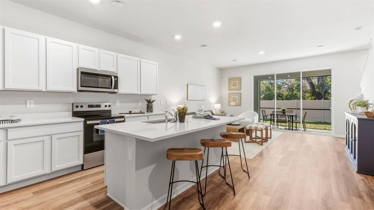 4040 Gold Dust Lane, Sarasota, FL 34243 Photo