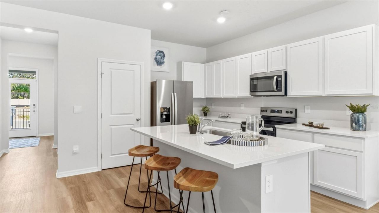 4040 Gold Dust Lane, Sarasota, FL 34243 Photo