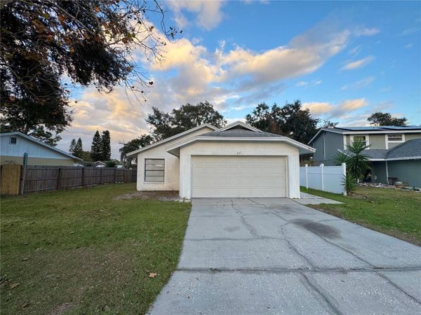 817 WHISPER LAKE COURT , WINTER HAVEN, FL 33880