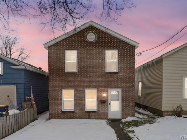 99 Olcott Street , Lockport, NY 14094