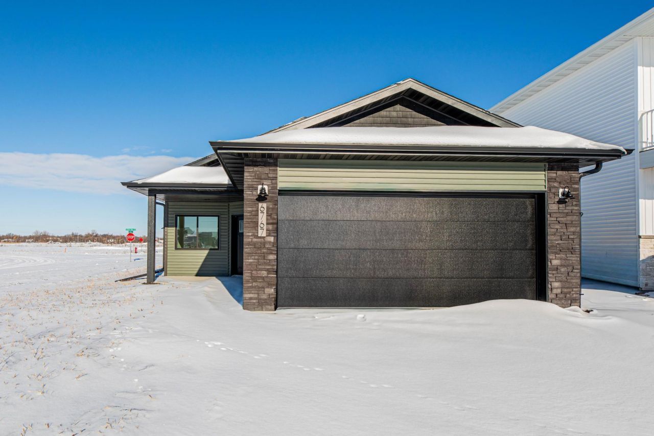 6767 66th Avenue S primary photo