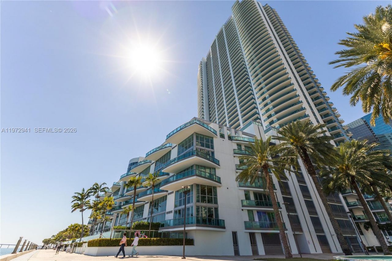 1331 Brickell Bay Dr, Unit 1901, Miami, FL 33131 Photo