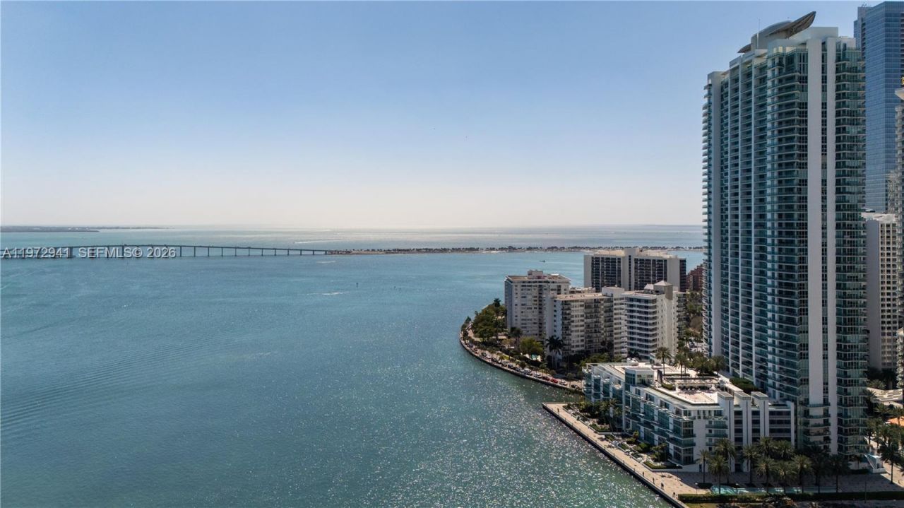 1331 Brickell Bay Dr, Unit 1901, Miami, FL 33131 Photo