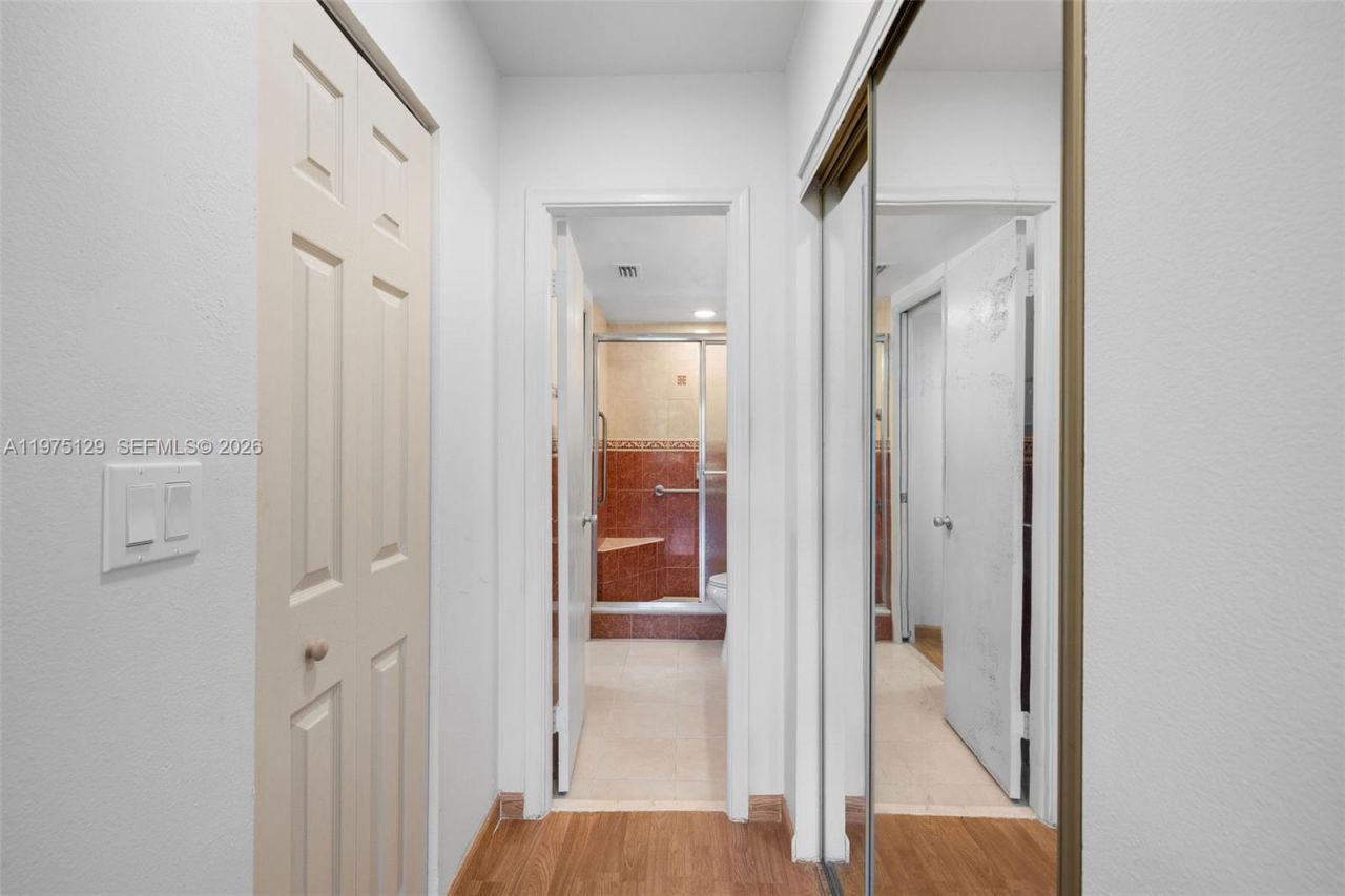 7701 Camino Real, Unit A-419, Miami, FL 33143 Photo