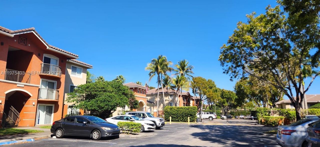 4151 N Haverhill Rd, Unit 1520, West Palm Beach, FL 33417 Photo