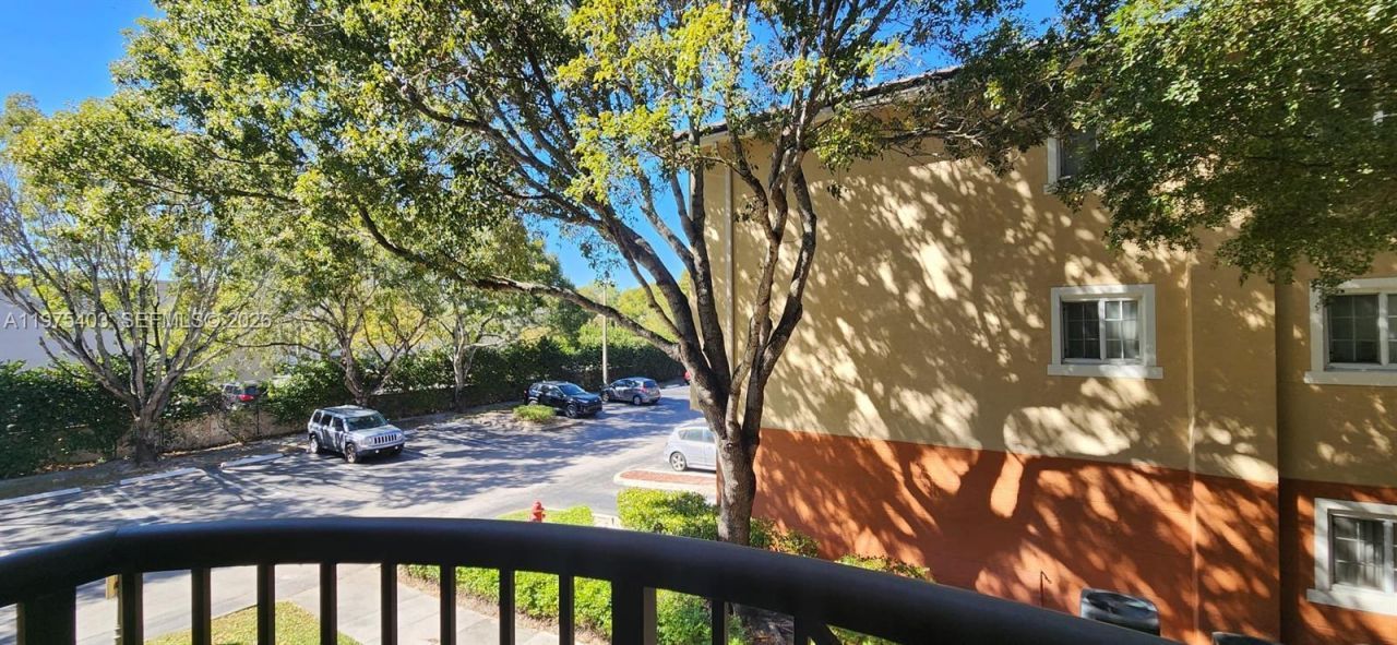 4151 N Haverhill Rd, Unit 1520, West Palm Beach, FL 33417 Photo