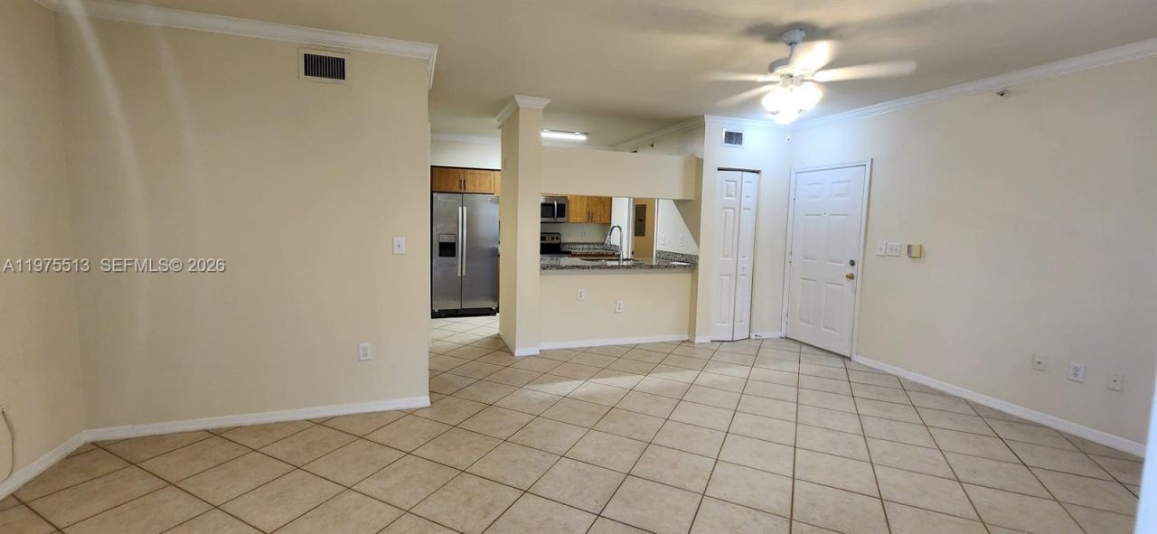 6530 Emerald Dunes Dr , Unit 207, West Palm Beach, FL 33411 Photo