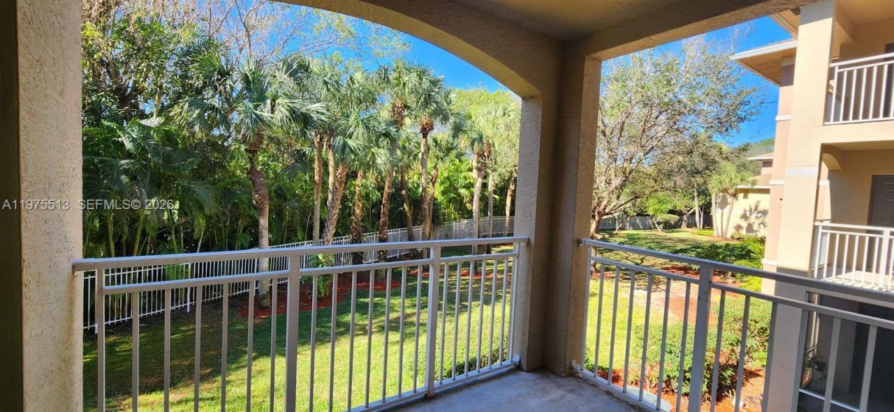 6530 Emerald Dunes Dr , Unit 207, West Palm Beach, FL 33411 Photo