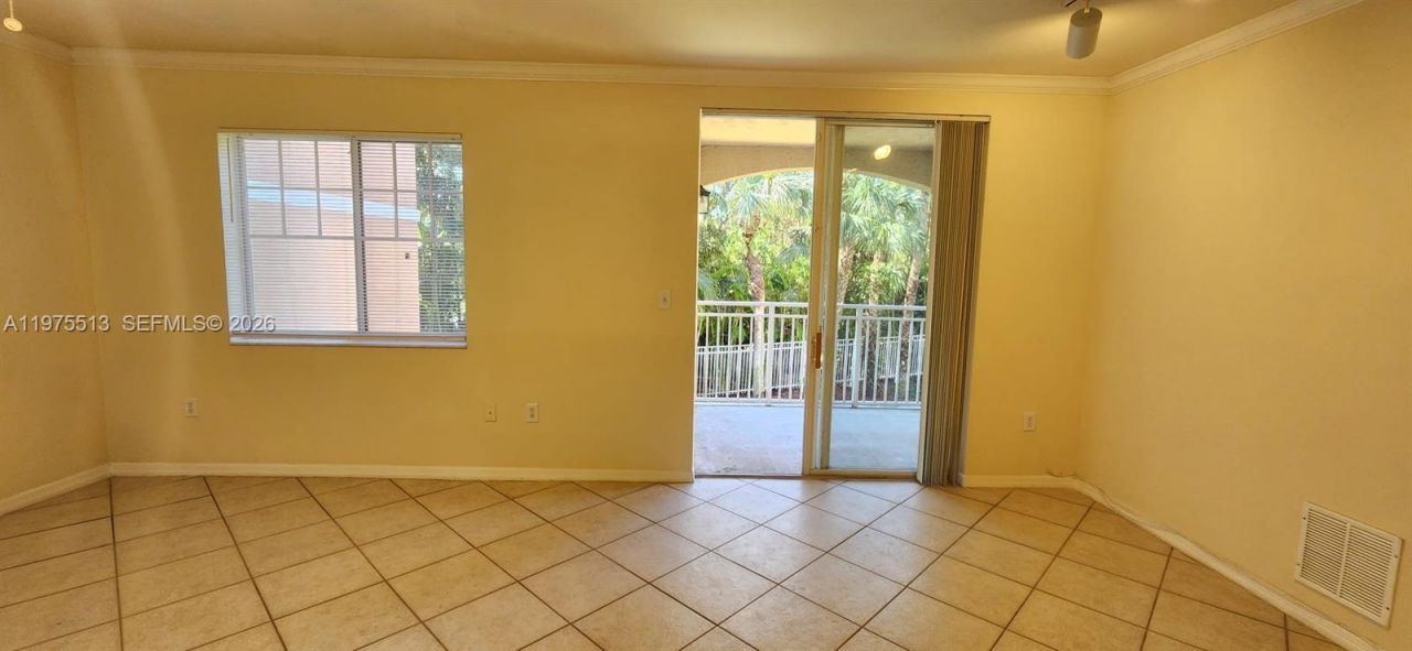 6530 Emerald Dunes Dr , Unit 207, West Palm Beach, FL 33411 Photo