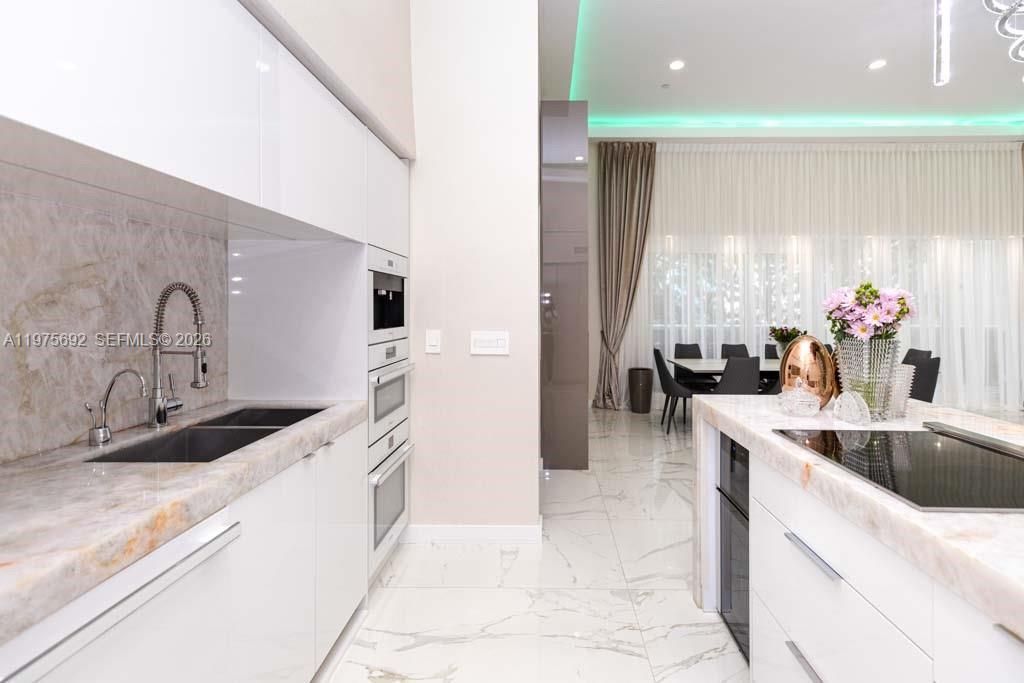 1800 S Ocean Dr , Unit 310, Hallandale Beach, FL 33009 Photo