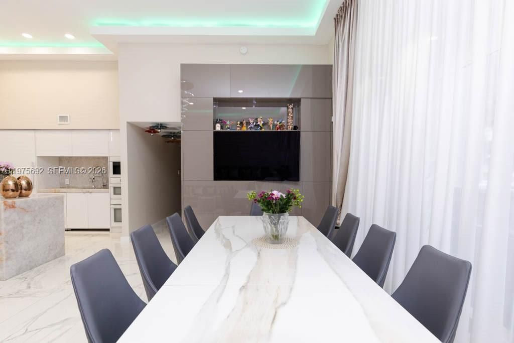 1800 S Ocean Dr , Unit 310, Hallandale Beach, FL 33009 Photo