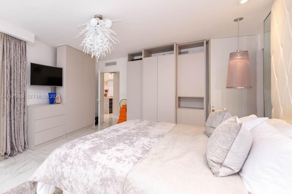 1800 S Ocean Dr , Unit 310, Hallandale Beach, FL 33009 Photo