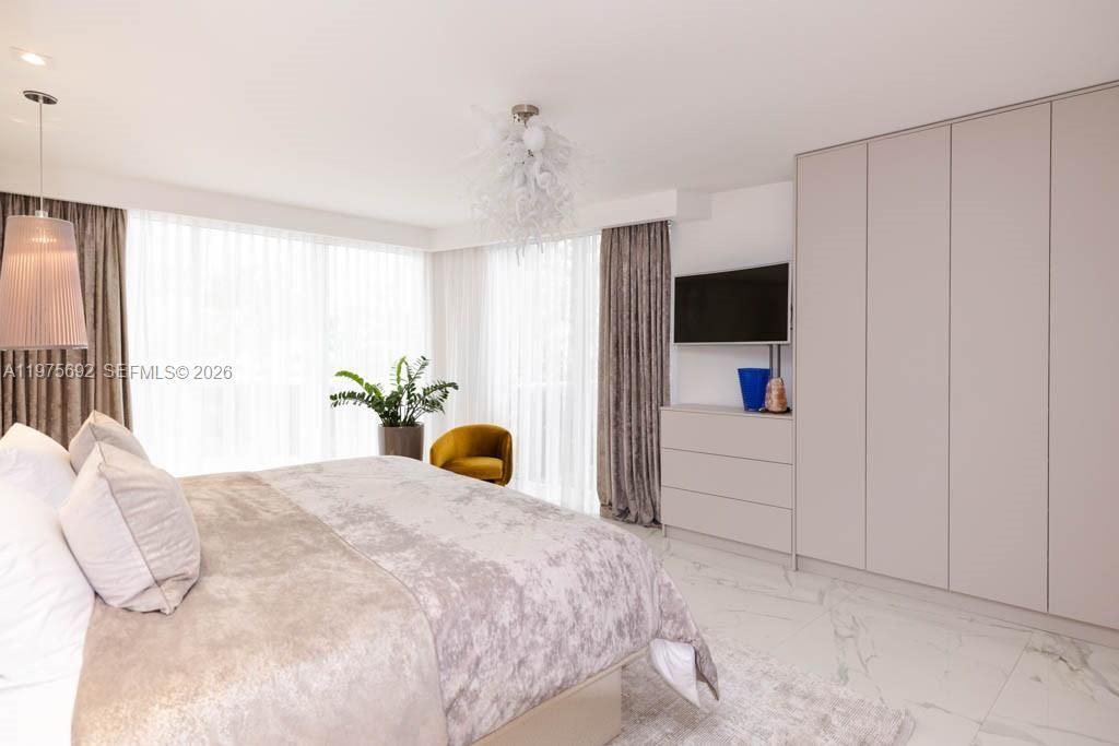 1800 S Ocean Dr , Unit 310, Hallandale Beach, FL 33009 Photo