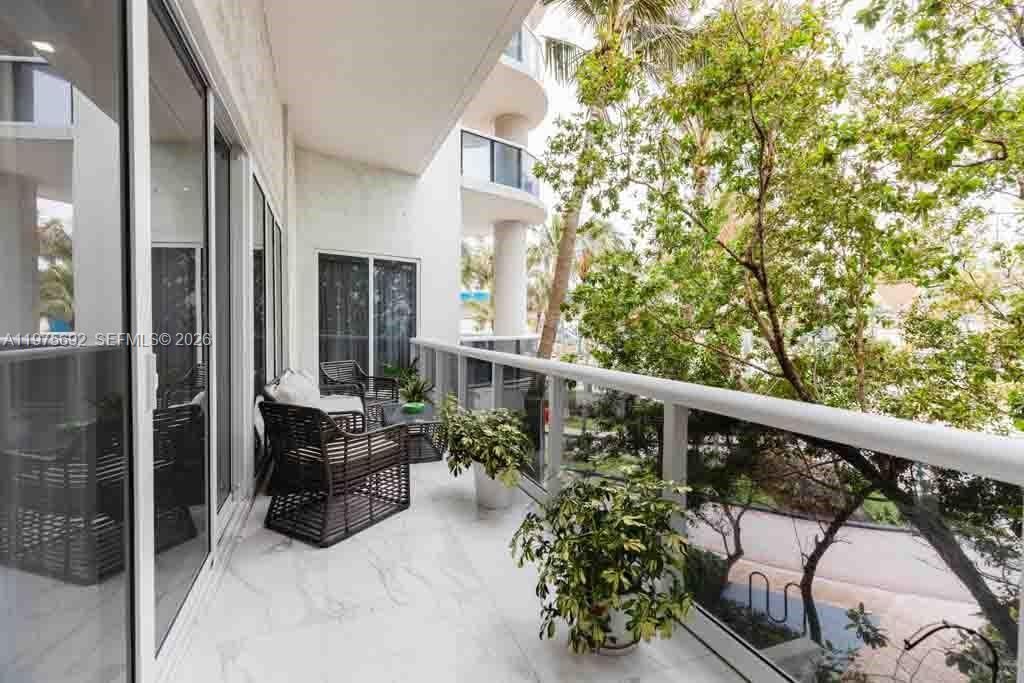 1800 S Ocean Dr , Unit 310, Hallandale Beach, FL 33009 Photo