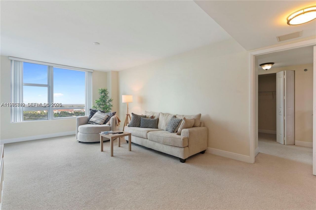 2641 N Flamingo Rd, Unit 1806N, Sunrise, FL 33323 Main Photo