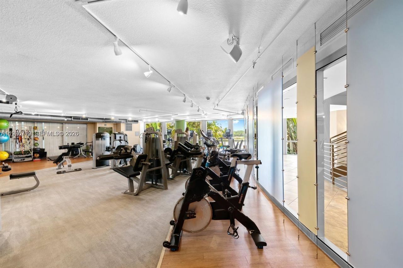 2641 N Flamingo Rd, Unit 1806N, Sunrise, FL 33323 Photo