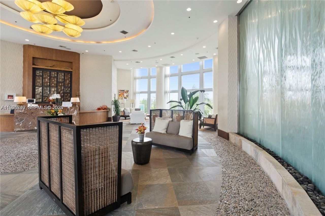 2641 N Flamingo Rd, Unit 1806N, Sunrise, FL 33323 Photo