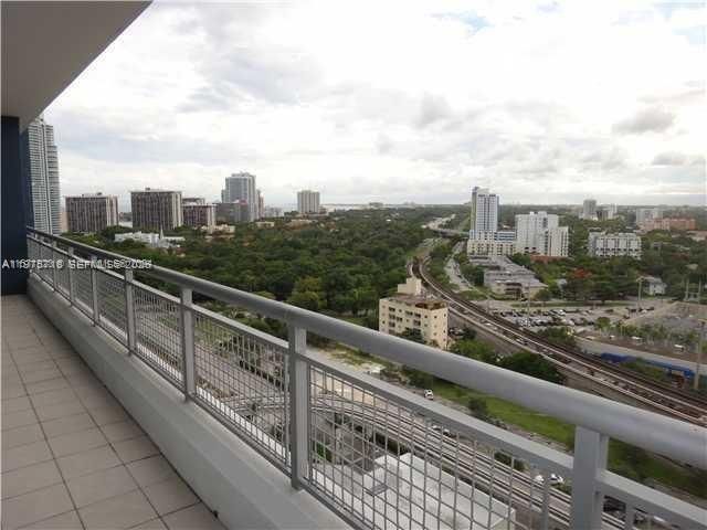 60 SW 13th St, Unit 1421, Miami, FL 33130 Photo