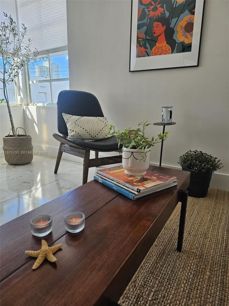 801 8th St , Unit 201, Miami Beach, FL 33139 Photo