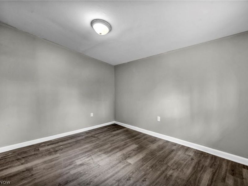 295 E 238th Street , Euclid, OH 44123 Photo 18