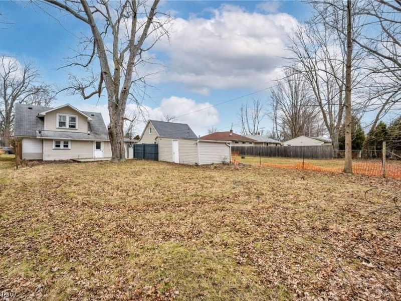 295 E 238th Street , Euclid, OH 44123 Photo 36