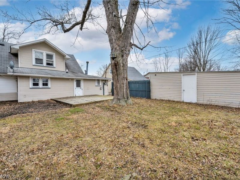 295 E 238th Street , Euclid, OH 44123 Photo 38