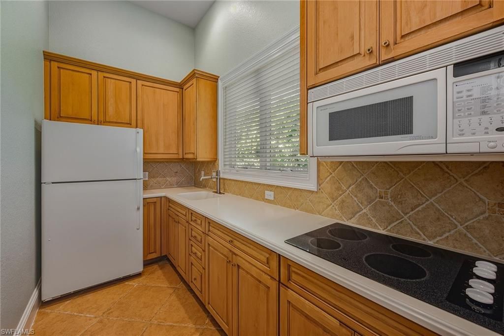 3840 Isla Del Sol Way, Naples, FL 34114 Photo