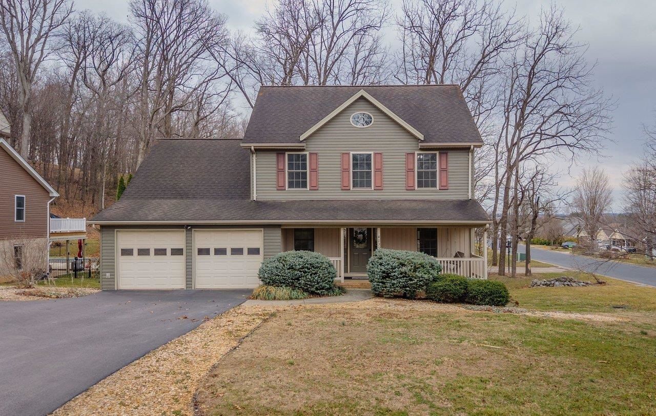 4039 Cannery Woods Dr, Bridgewater, VA 22812 Main Photo