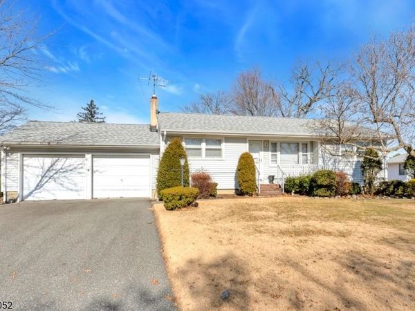 1604 Brunella Ave, Piscataway, NJ 08854