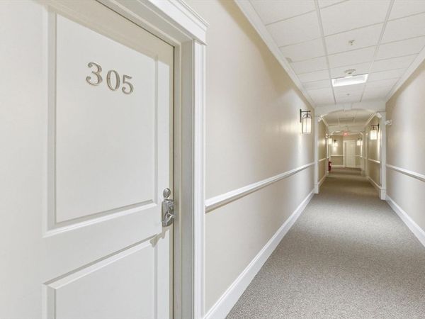 491 Dutton Street, Unit 305, Lowell, MA 01854