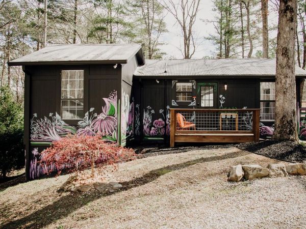 587 Lakes Road, Tracy City, TN 37387