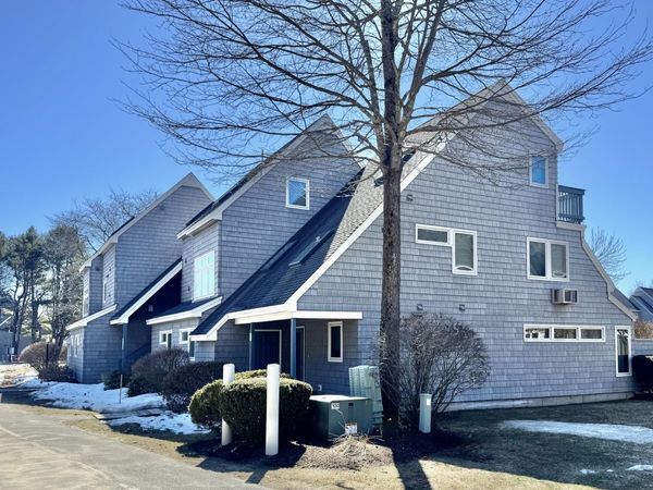 146 W Grand Avenue, Unit 52, Old Orchard Beach, ME 04064