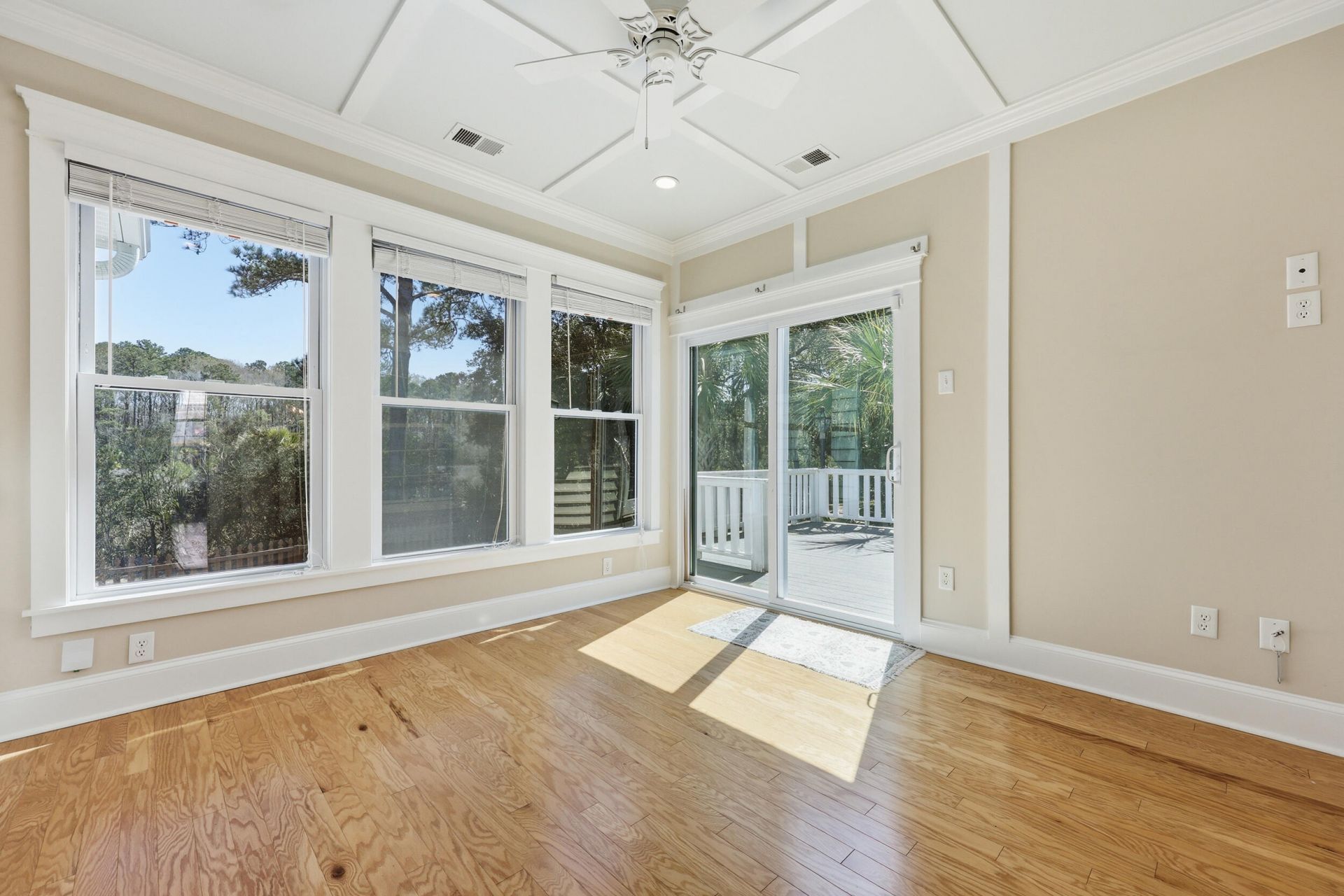 2384 Bergeron Way Photo 15