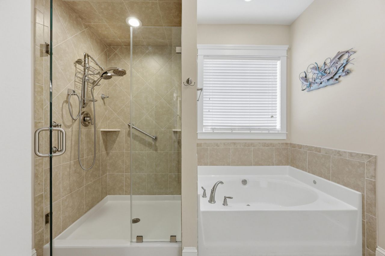 2384 Bergeron Way Photo 22