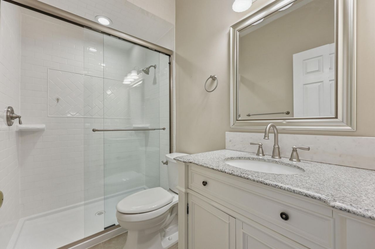 2384 Bergeron Way Photo 27