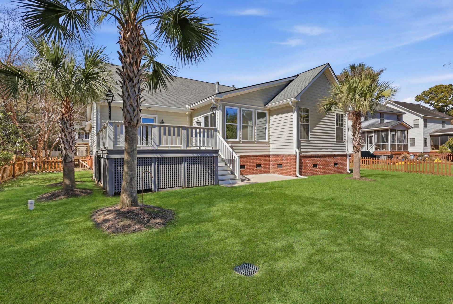 2384 Bergeron Way Photo 32