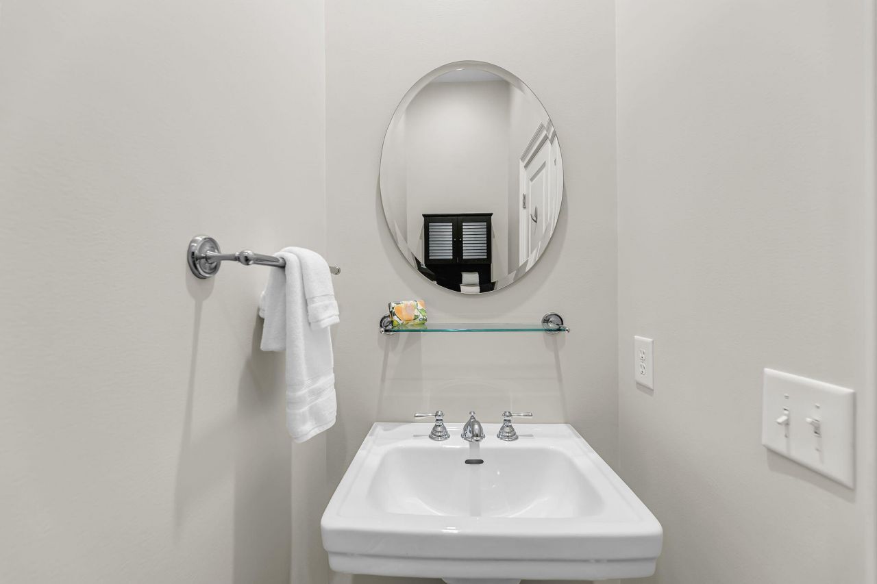 5142 Coral Reef Drive Photo 22