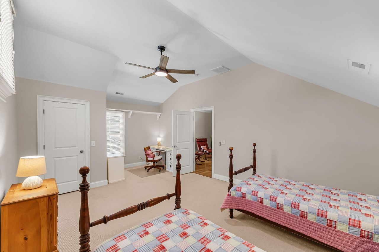 5142 Coral Reef Drive Photo 29