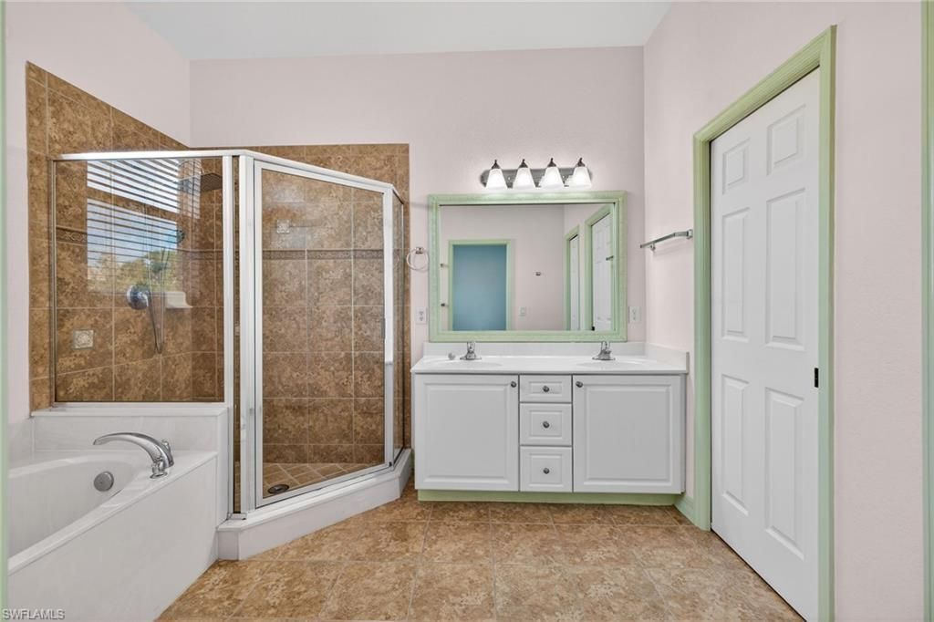 9824 Cristalino View Way, Unit 103, Fort Myers, FL 33908 Photo