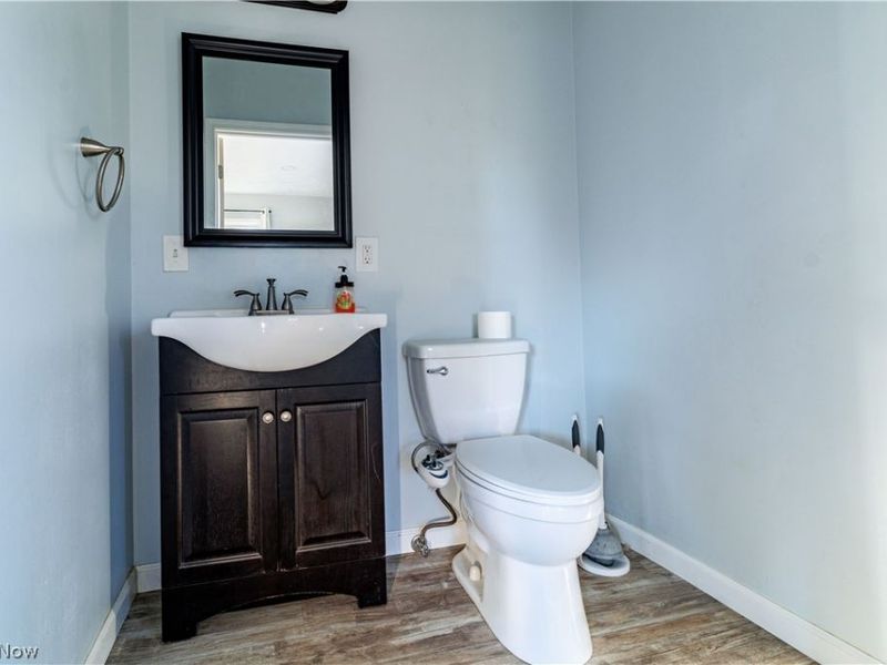 5814 Laura Avenue, Homeworth, OH 44634 Photo 11