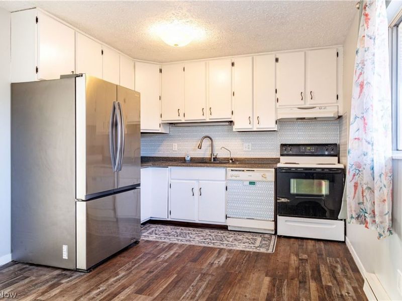 5814 Laura Avenue, Homeworth, OH 44634 Photo 7