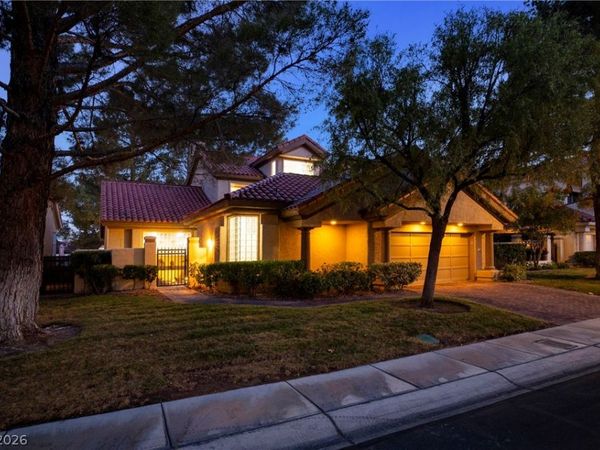 8271 Turtle Creek Circle, Las Vegas, NV 89113