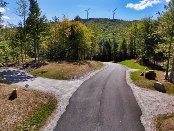 15-12-10-06 Jacob Hall Farm Road, Unit 5, Rumney, NH 03266