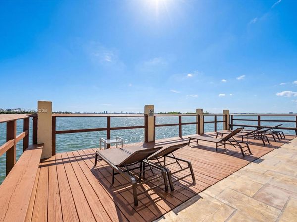 7845 NE Bayshore Ct, Unit 16, Miami, FL 33138