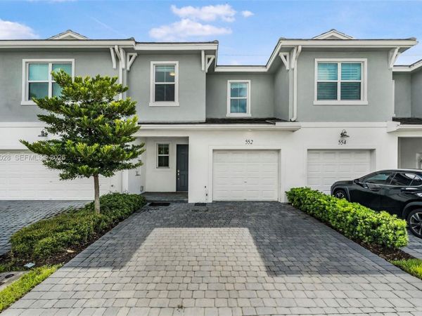 552 Parsons Way, Deerfield Beach, FL 33442