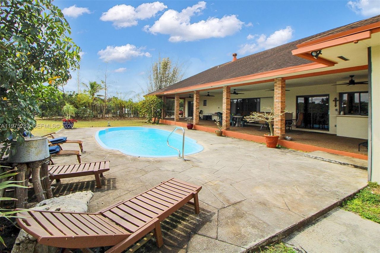 27745 SW 167th Ave, Homestead, FL 33031 Photo