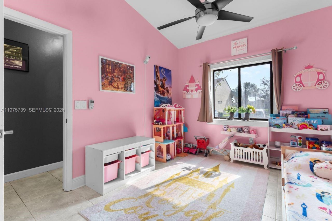 4169 S Pine Island Rd , Davie, FL 33328 Photo