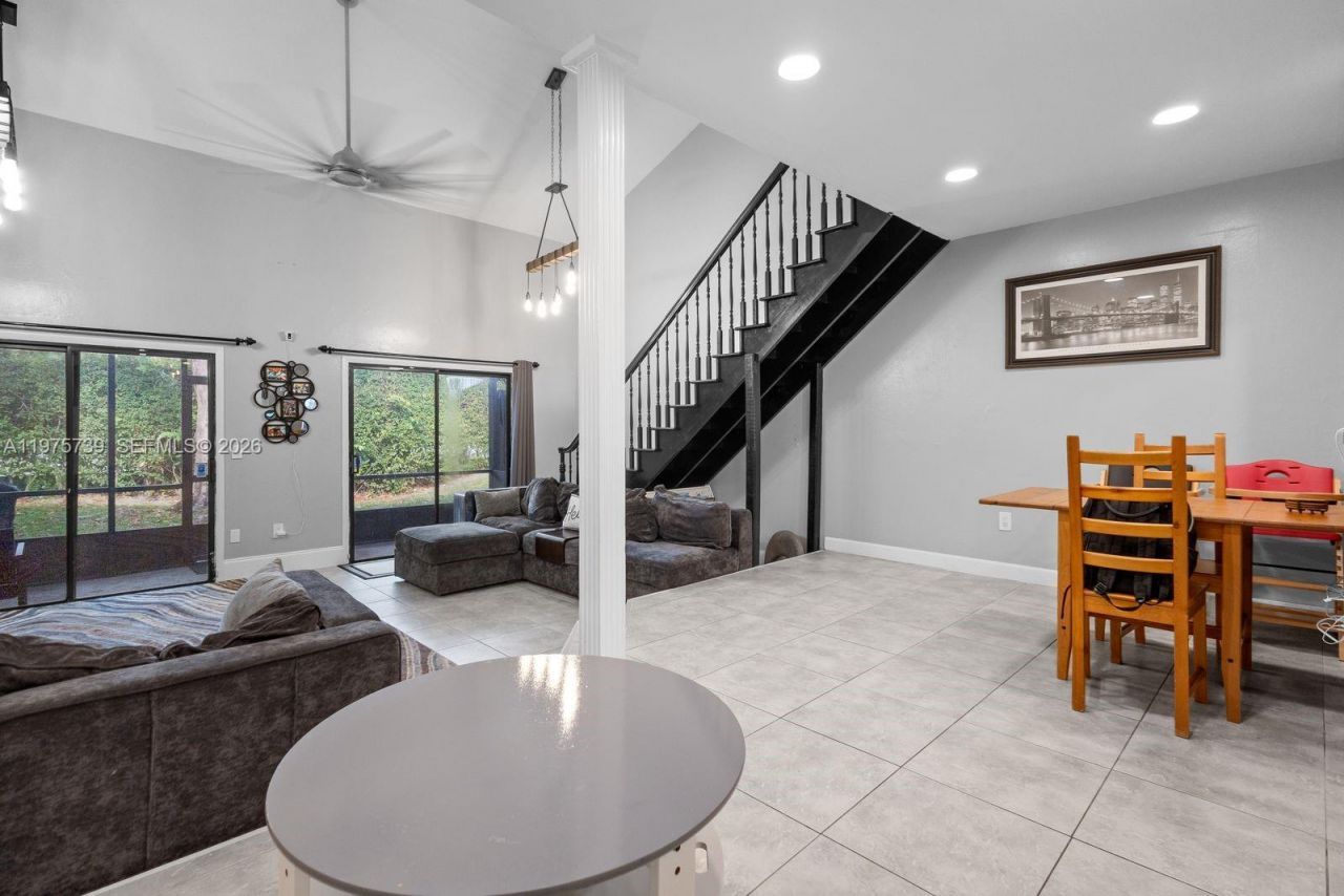 4169 S Pine Island Rd , Davie, FL 33328 Photo