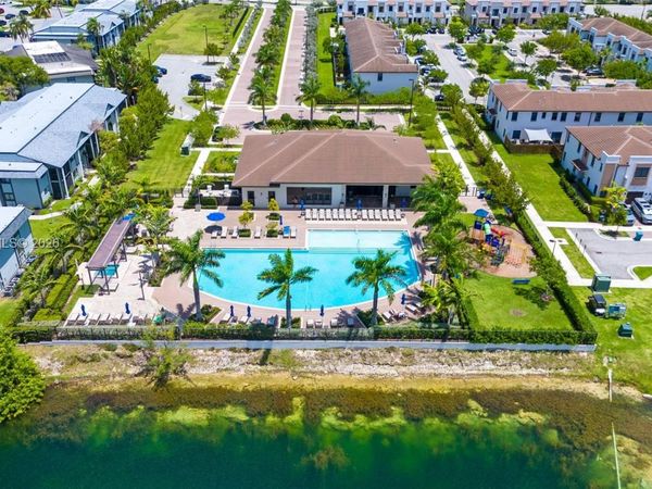 21018 NE 8th Ave, Unit 21018, Miami, FL 33179