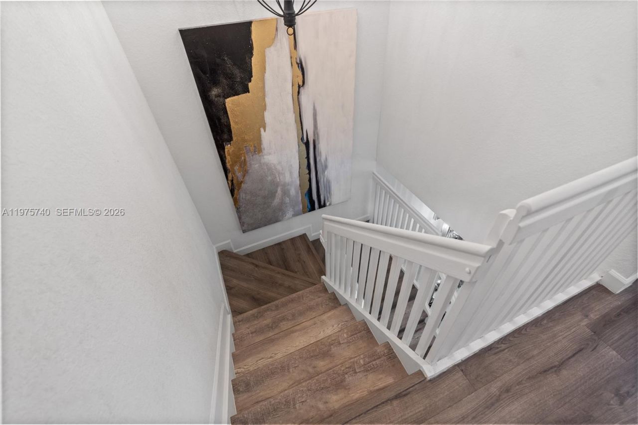 21018 NE 8th Ave, Unit 21018, Miami, FL 33179 Photo